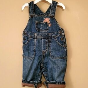 Lined denim overalls with embrodiered teddy bear on front